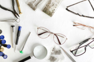 Eyeglasses and tools to fix them